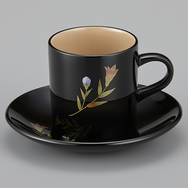 輪島塗　コーヒーカップ　りんどう蒔絵　外黒内白 （漆塗りスプーン付き）/Urushi Art Wajimanuri：coffee cup （code:1982kuro）
