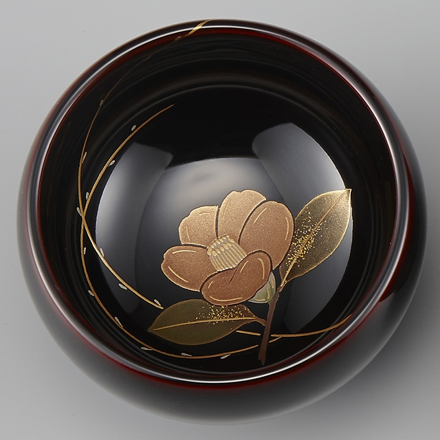 <p class="eig">Urushi Art Wajimanuri：sake cup (a single article) a camellia (code:3162 - a camellia)</p><p class="nih">輪島塗　ぐい呑み　溜塗り　草花季節蒔絵 椿</p>