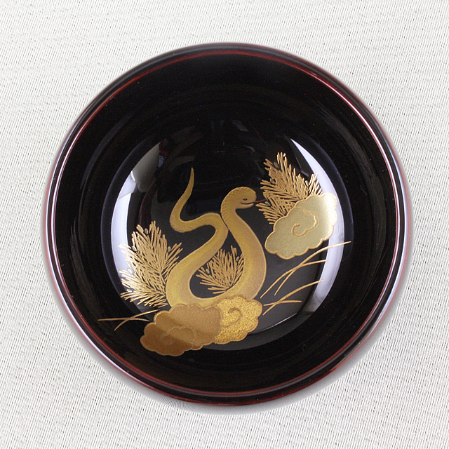 輪島塗 ぐい呑み 干支・ 巳蒔絵  溜塗り（丸大形）  紙箱入り