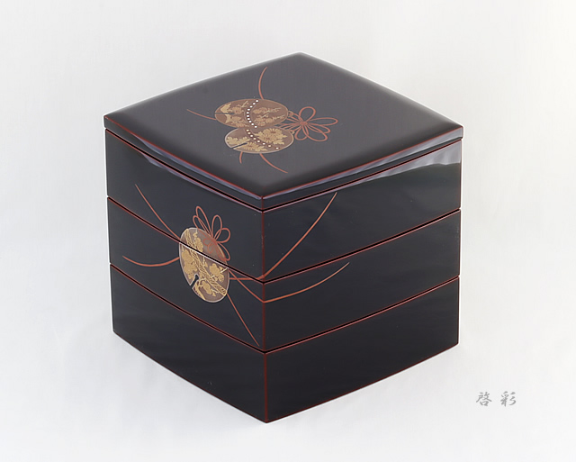 輪島塗 三段重 6.5寸 溜内朱 鈴蒔絵 啓彩作 蒔絵:垣内清三